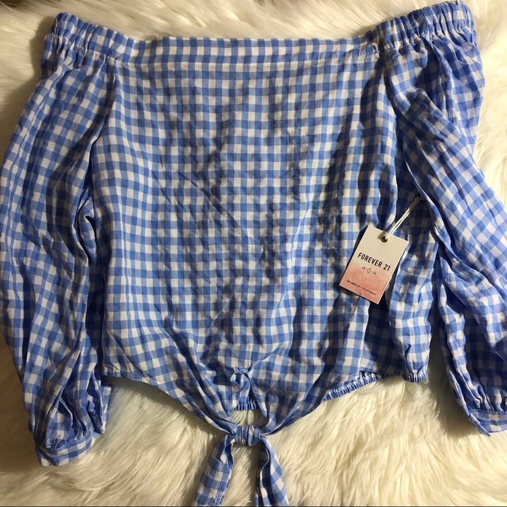 Forever 21 Blue&White Off Shoulder Crop Top Size M